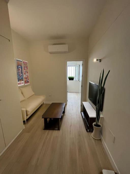 Cozy Apt 1Hab Para 4Pax En La Plaza De Chueca Madrid Exterior foto